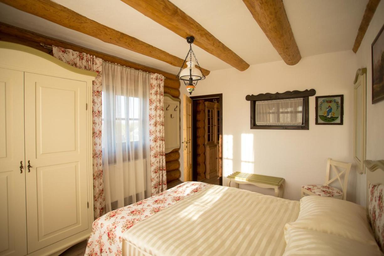 Conacul Maria Theresa Orlat Exterior foto